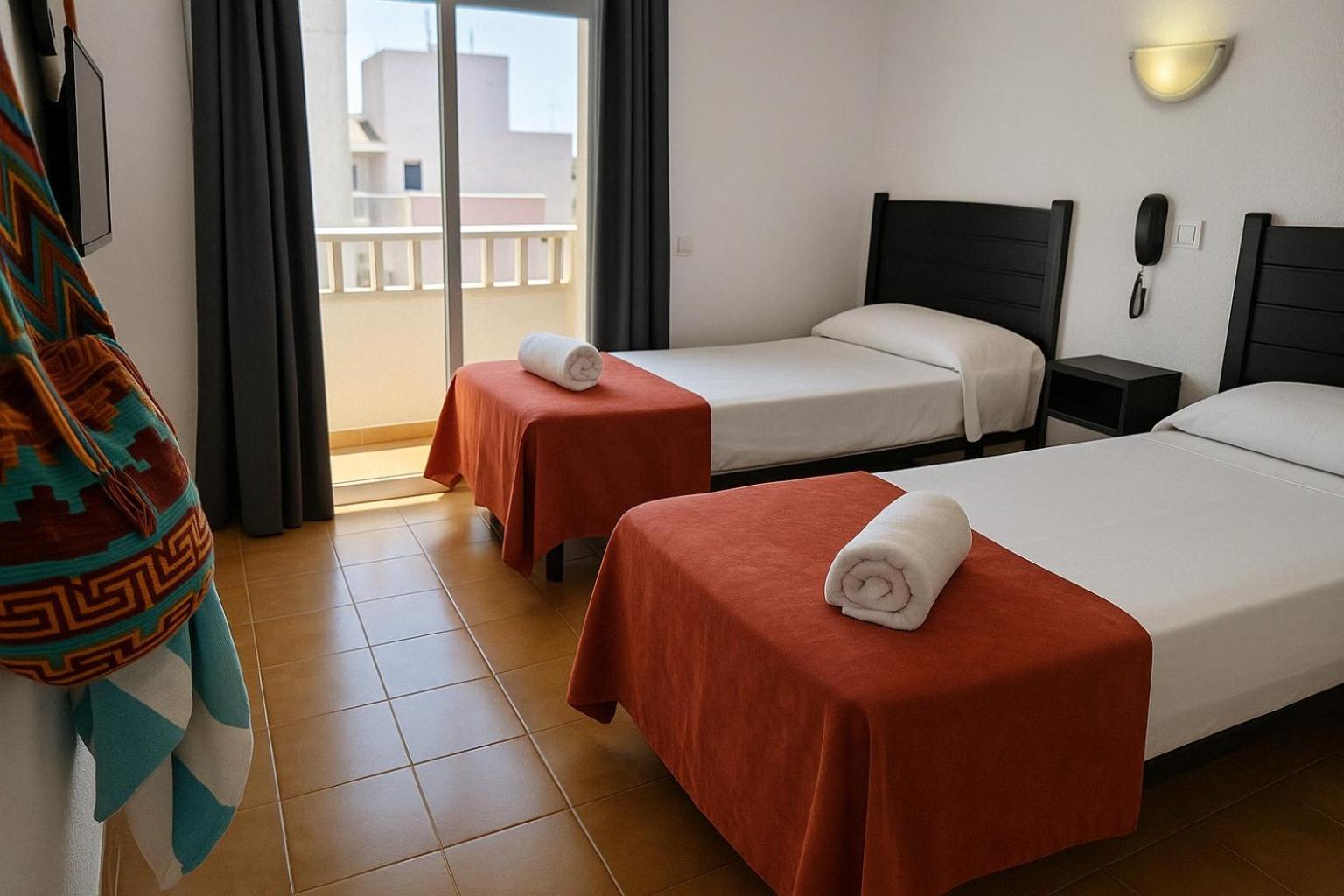 Hotel San Vicente - Centro Playa 콘일데라프론테라 외부 사진