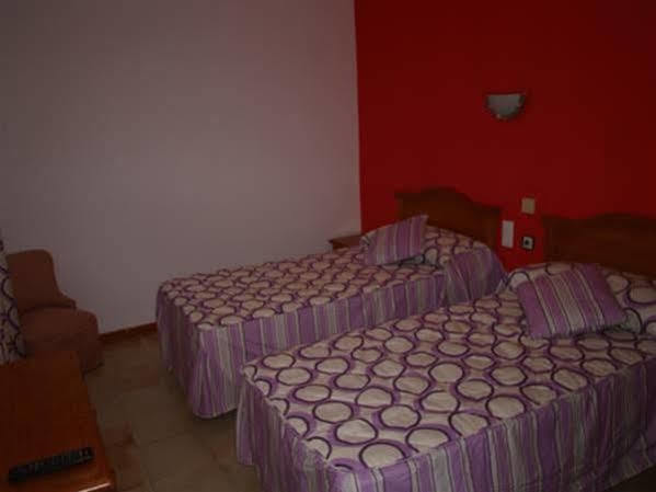 Hotel San Vicente - Centro Playa 콘일데라프론테라 외부 사진